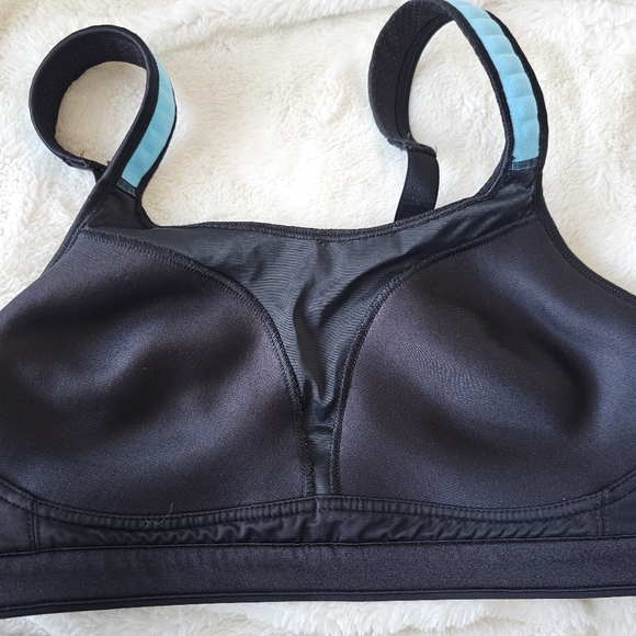 Champion Spot Comfort Wireless High Impact Sports Bra 1602 size 34D - Picture 5 of 5